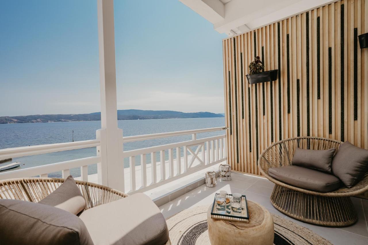 Trinity Suites Ammouliani Hospitality ภายนอก รูปภาพ